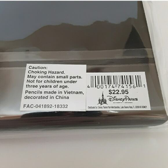 Disney Parks Mickey Mouse Notebook Spiral Bound Sketchbook Set with Pencils NWT - Picture 8 of 8